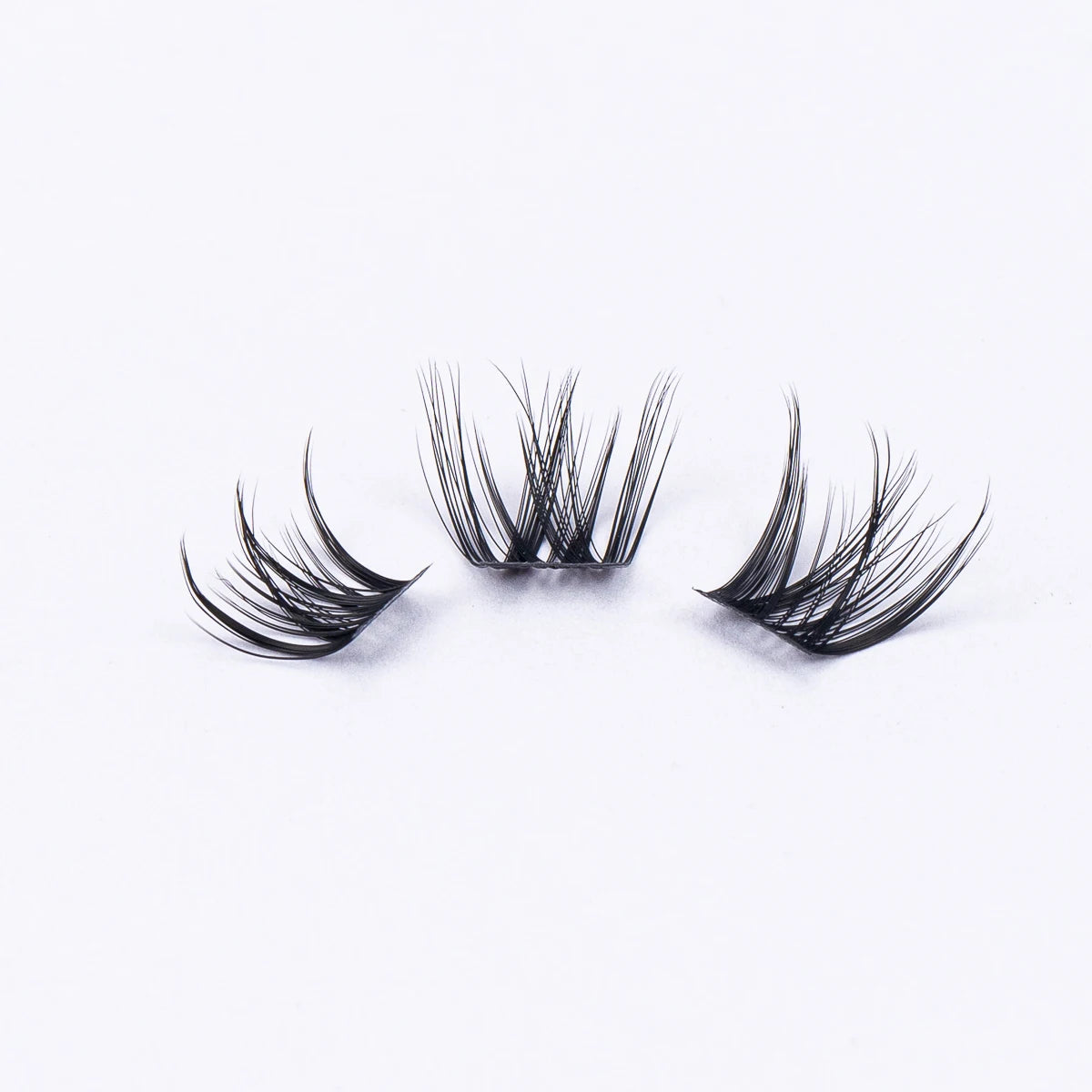 Eyelash Clusters Wispy Eyelash Extensions Natural Volume Lash Extensions DIY Individual Lashes Clusters with Soft Thin Band